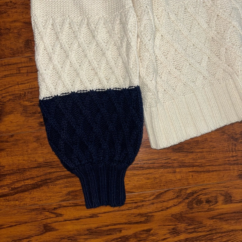 CROWN & IVY Balloon Sleeve Colorblock Woven Knit Cream Sweater Navy Blue Sleeves - Picture 2 of 6